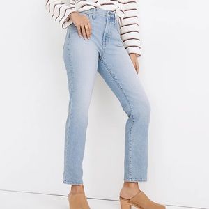 Madewell Perfect Vintage Curvy Straight Jeans in Fiore Wash - 29